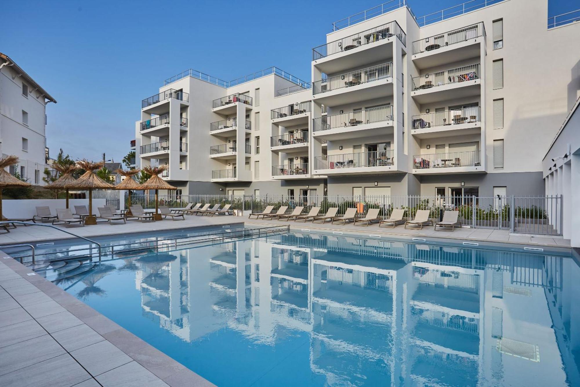 Aparthotel Prestige Odalys L'oree Du Parc Royan